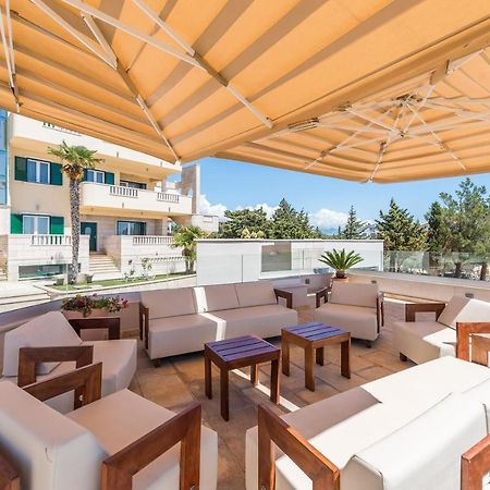 דירות נובליה Pool Terrace Sea View Sarkic מראה חיצוני תמונה