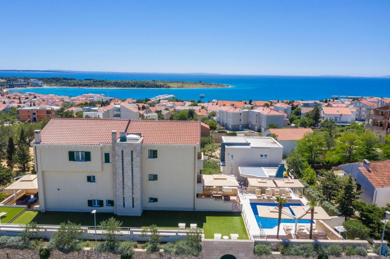 דירות נובליה Pool Terrace Sea View Sarkic מראה חיצוני תמונה