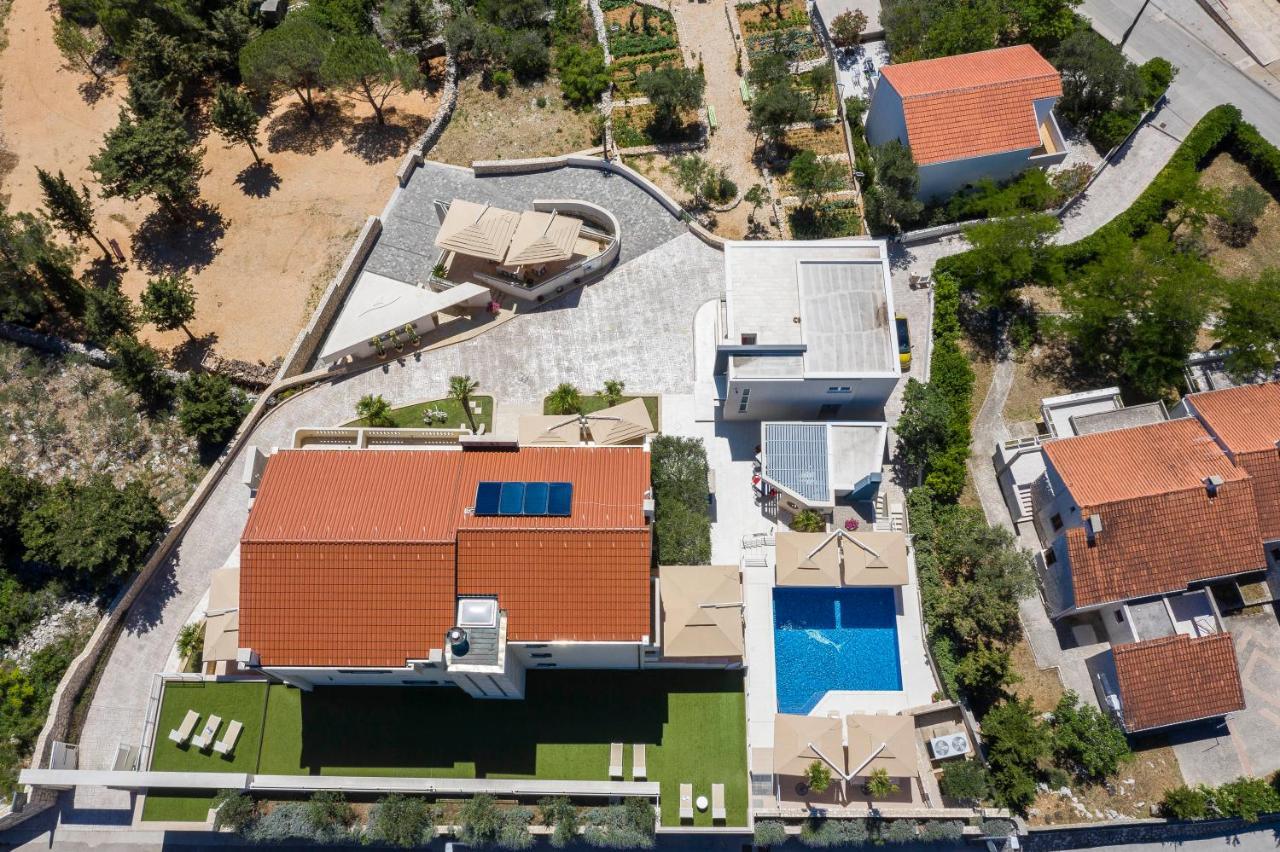 דירות נובליה Pool Terrace Sea View Sarkic מראה חיצוני תמונה